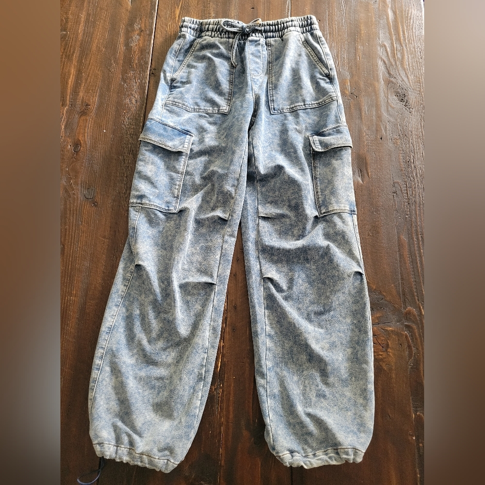 NEW NWOT Vanilla Star Light Blue Cargo Jogger-XS